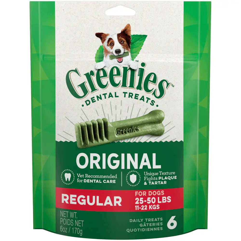 Greenies Dental Chew Treats Regular, supports dental health for dogs by reducing plaque and freshening breath